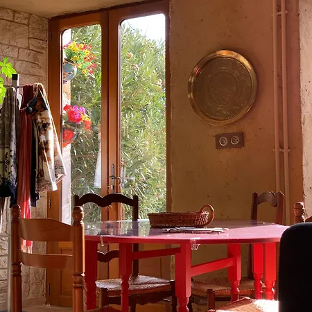 Appartement Les Charmes De Boubene